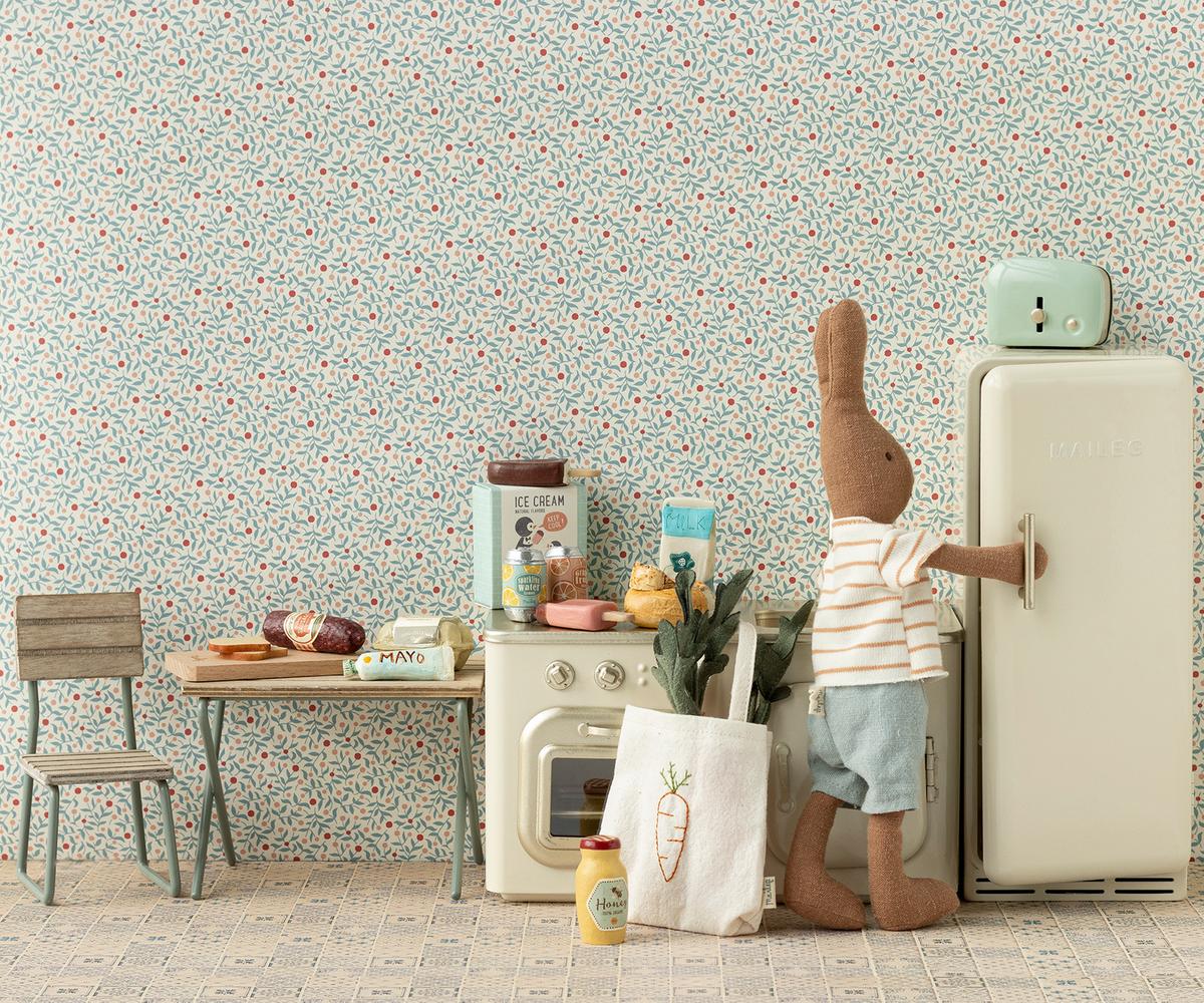 Vintage Miniature Kitchen by Maileg - Image 4