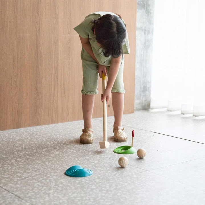 Mini Golf - Full Set by Plan Toys - Image 9