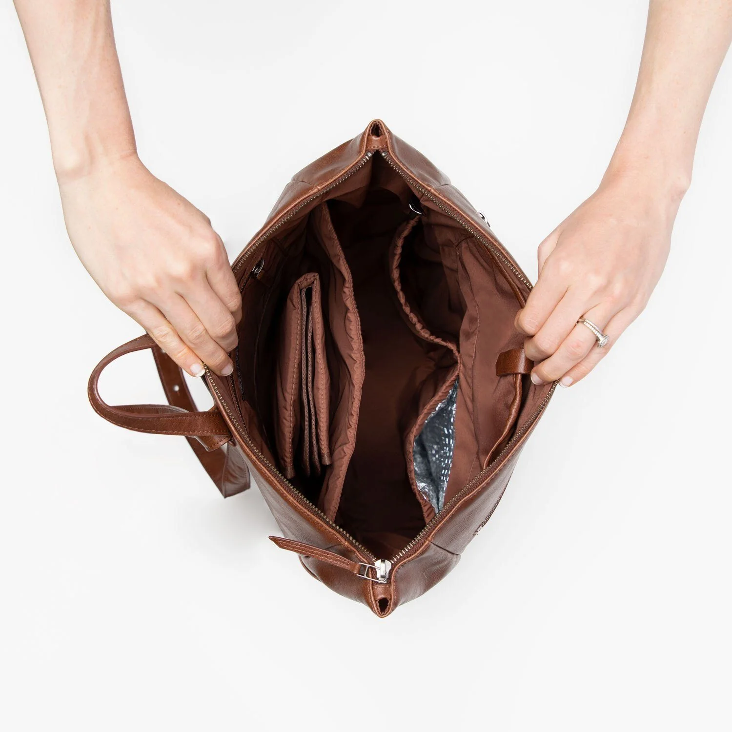 Minimal Diaper Bag - Onyx by Freshly Picked - Image 6