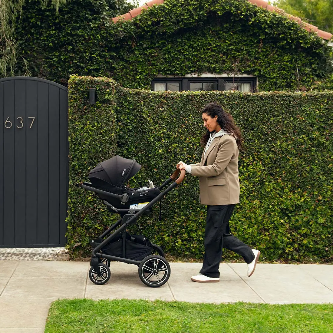 MIXX Next + Pipa Aire RX Travel System by Nuna - Image 6
