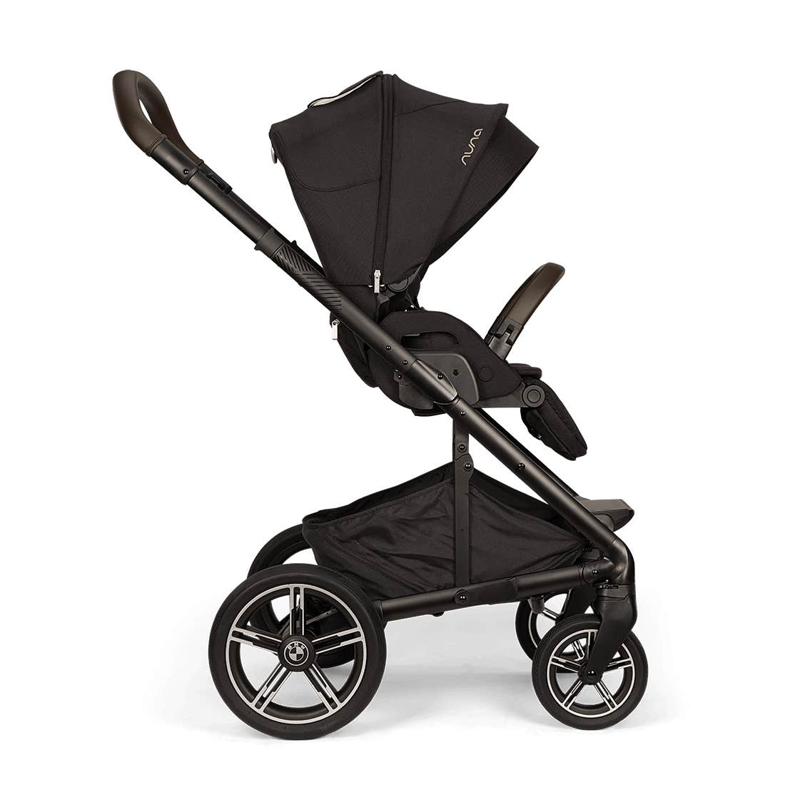 MIXX Next Stroller (with magnetic buckles & adapters) by Nuna - Image 65