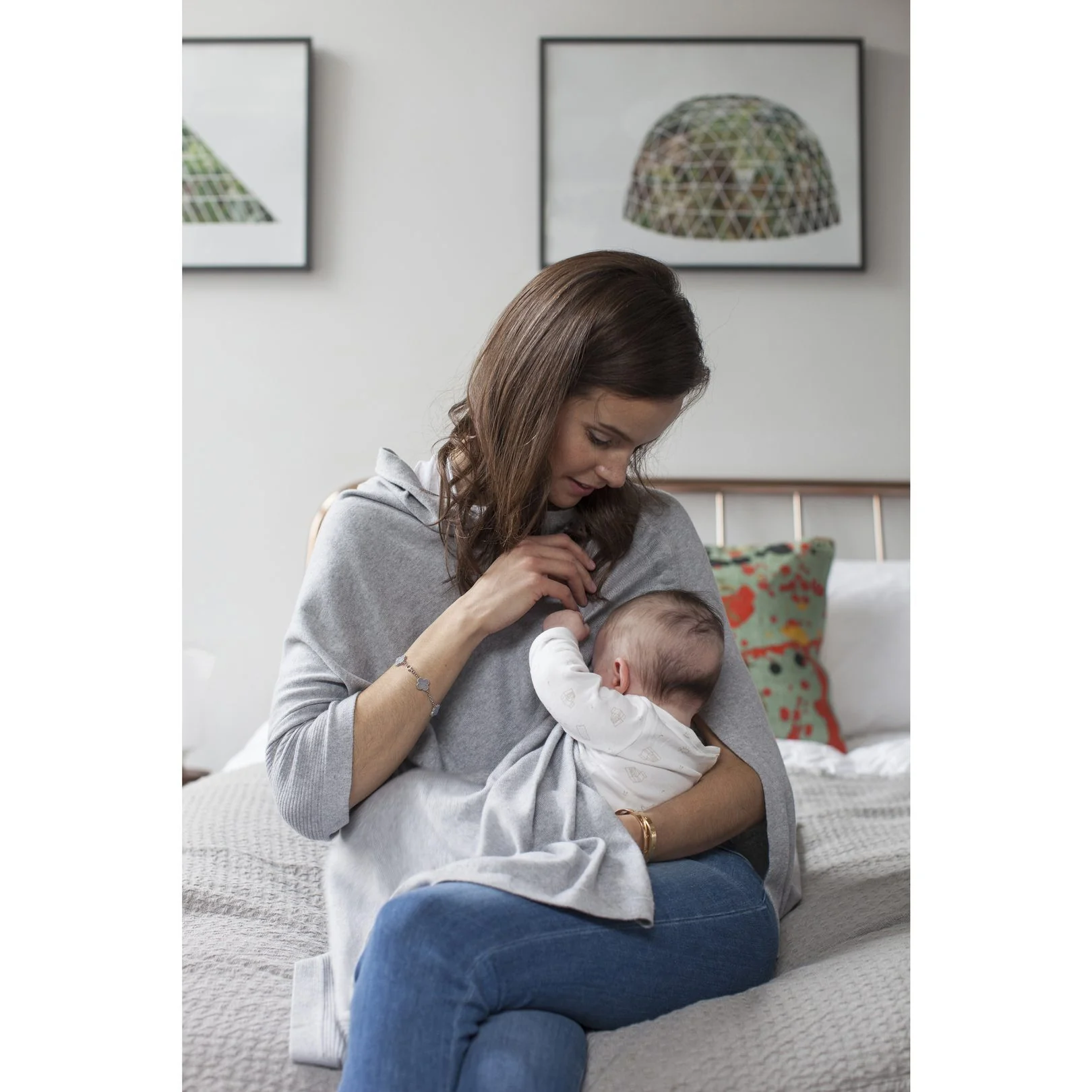 Mother's Cocoon Nursing Scarf/Shawl - Grey Marl by Storksak - Image 2