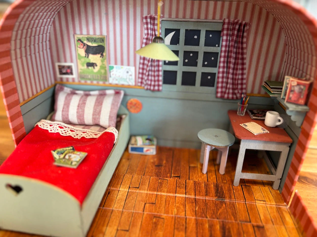 Mouse Mansion To Go - Kid's Bedroom by Sam and Julia - Image 8