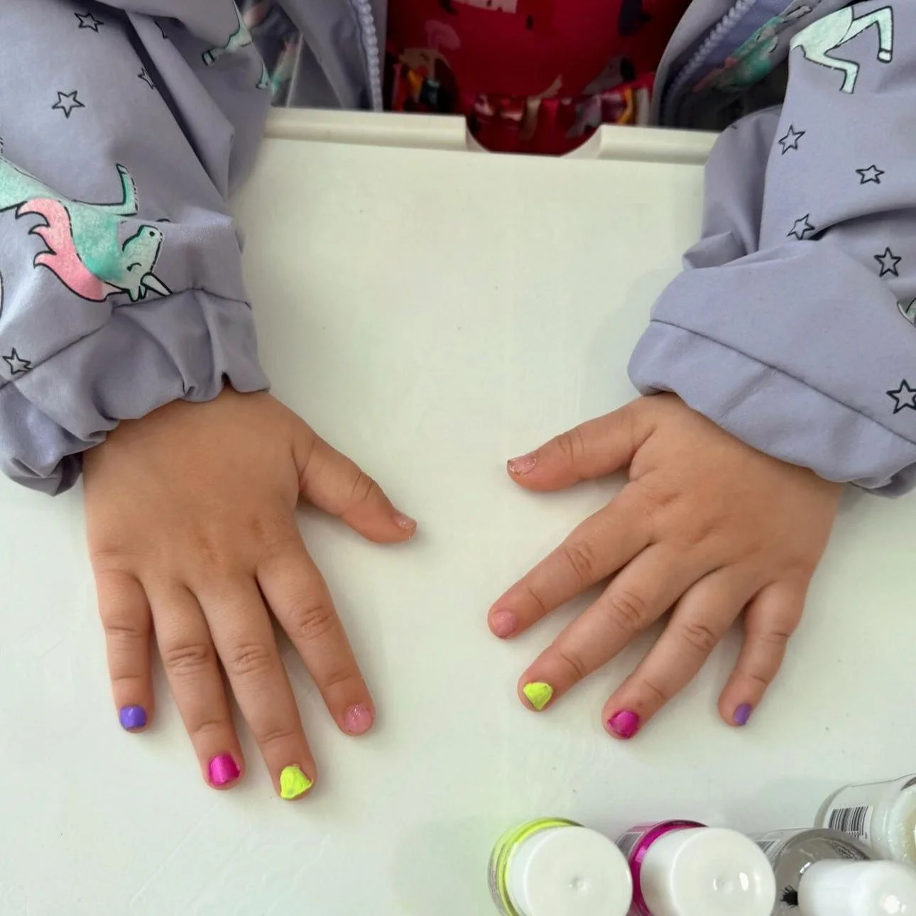 Nail Polish Set - Neon with Bonus Blacklight Glow by Piggy Paint - Image 9