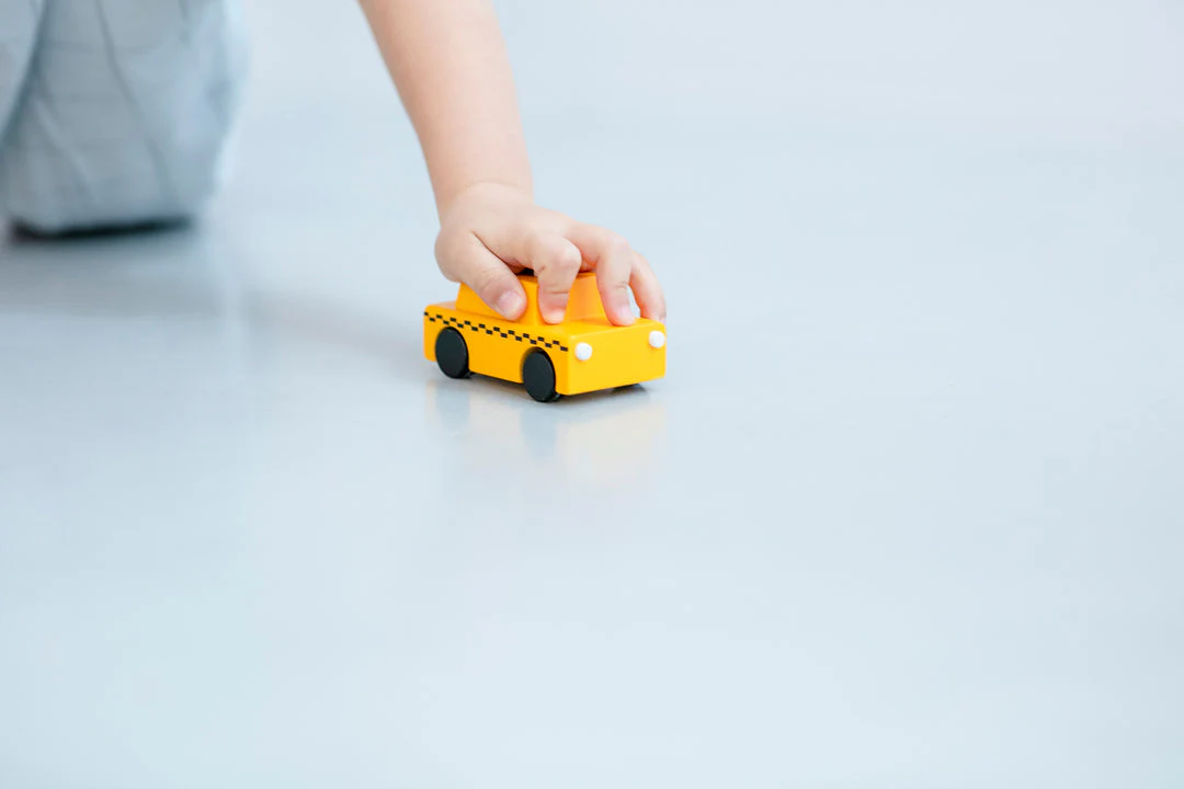 New York Taxi Friction Car by kiko & gg - Image 3