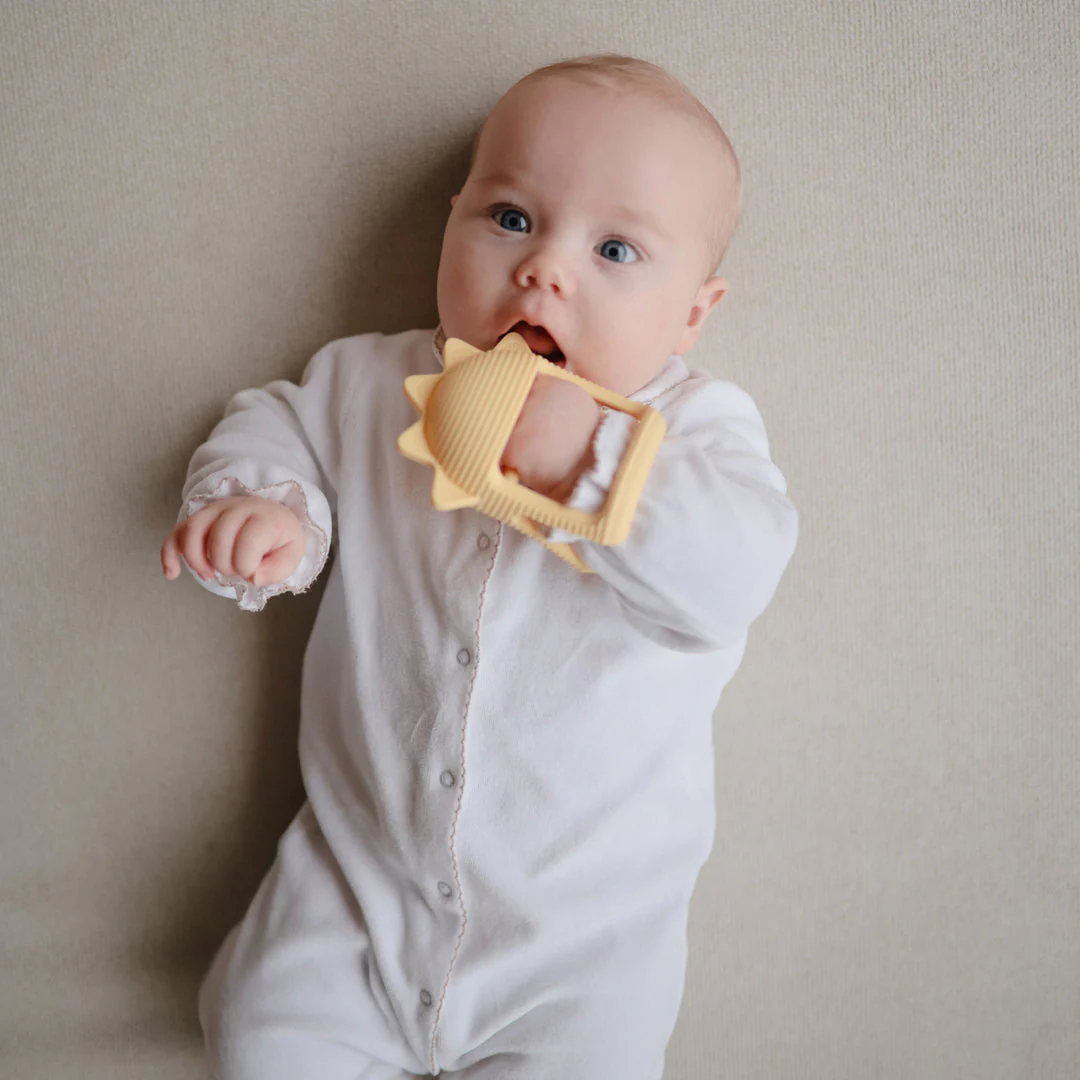 No-Drop Sun Teether by Mushie & Co - Image 3