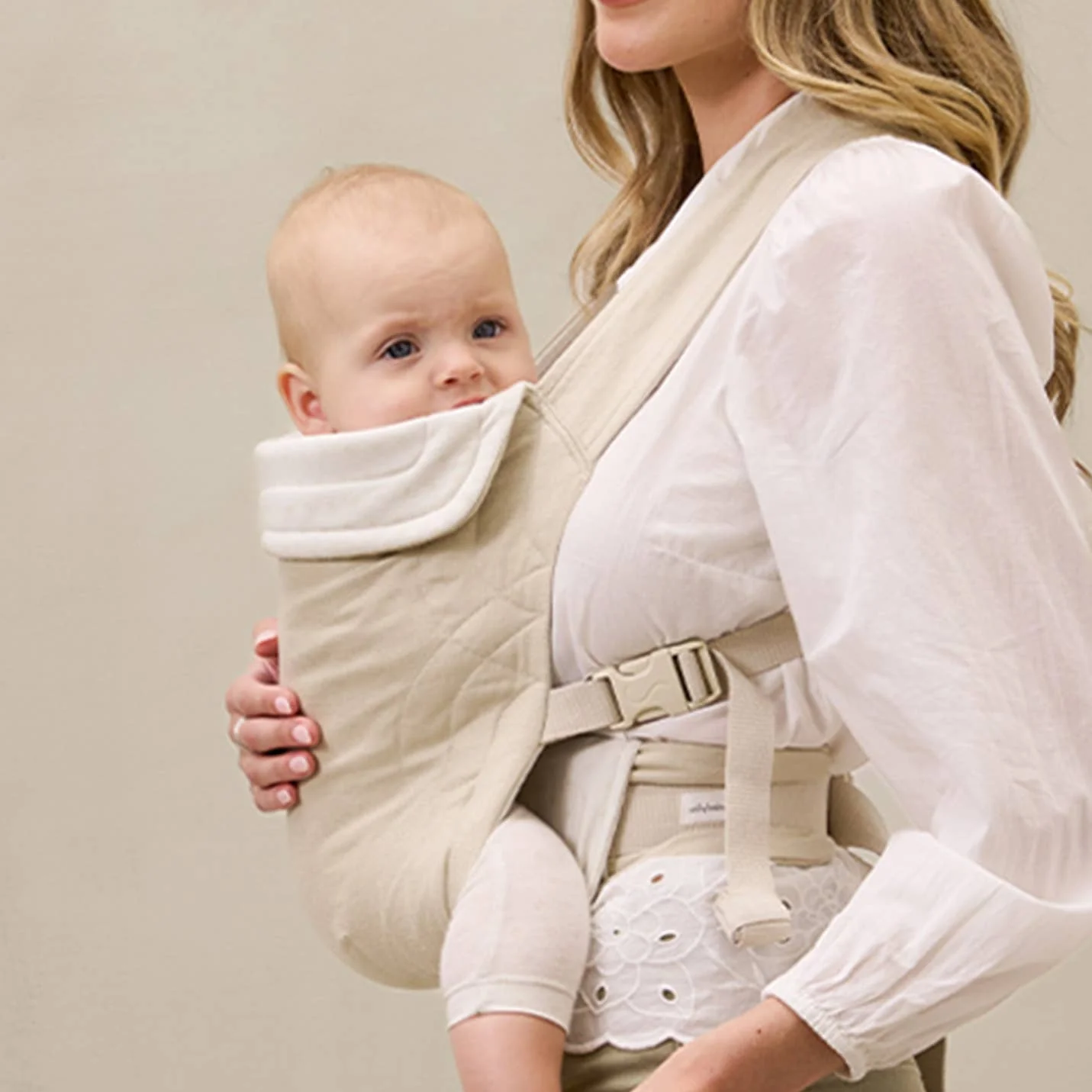 Buckle Carrier - Oat Heritage Dot by Solly Baby - Image 2