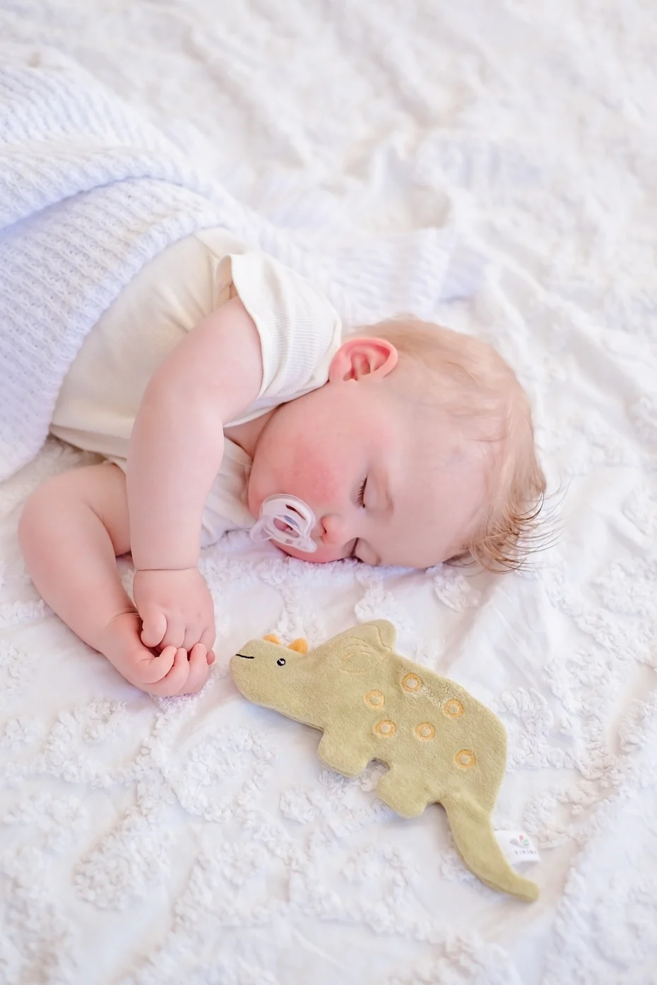 Organic Triceratops Crinkly Toy by Tikiri Toys - Image 3