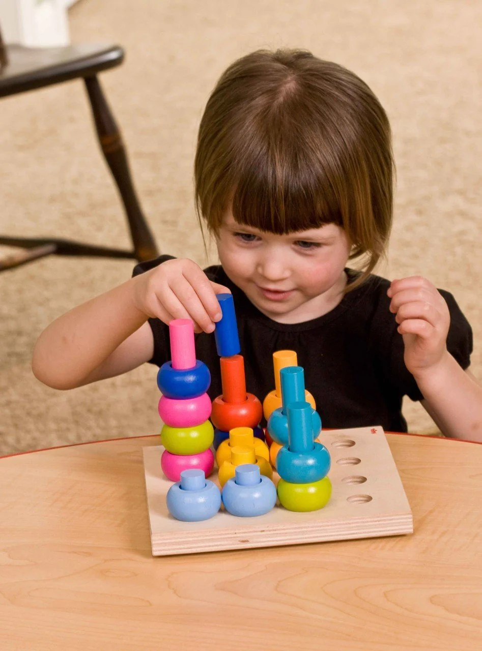 Palette of Pegs by Haba - Image 3