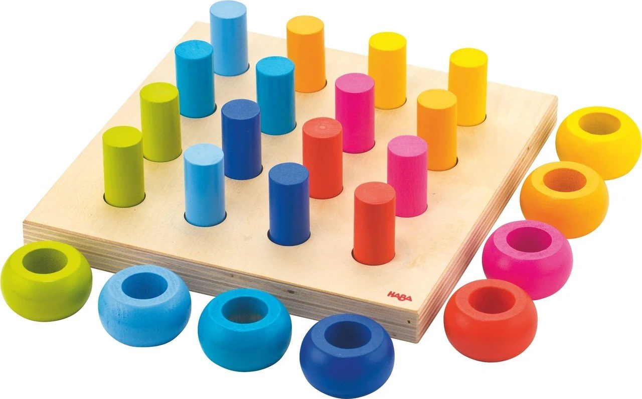 Palette of Pegs by Haba - Image 4