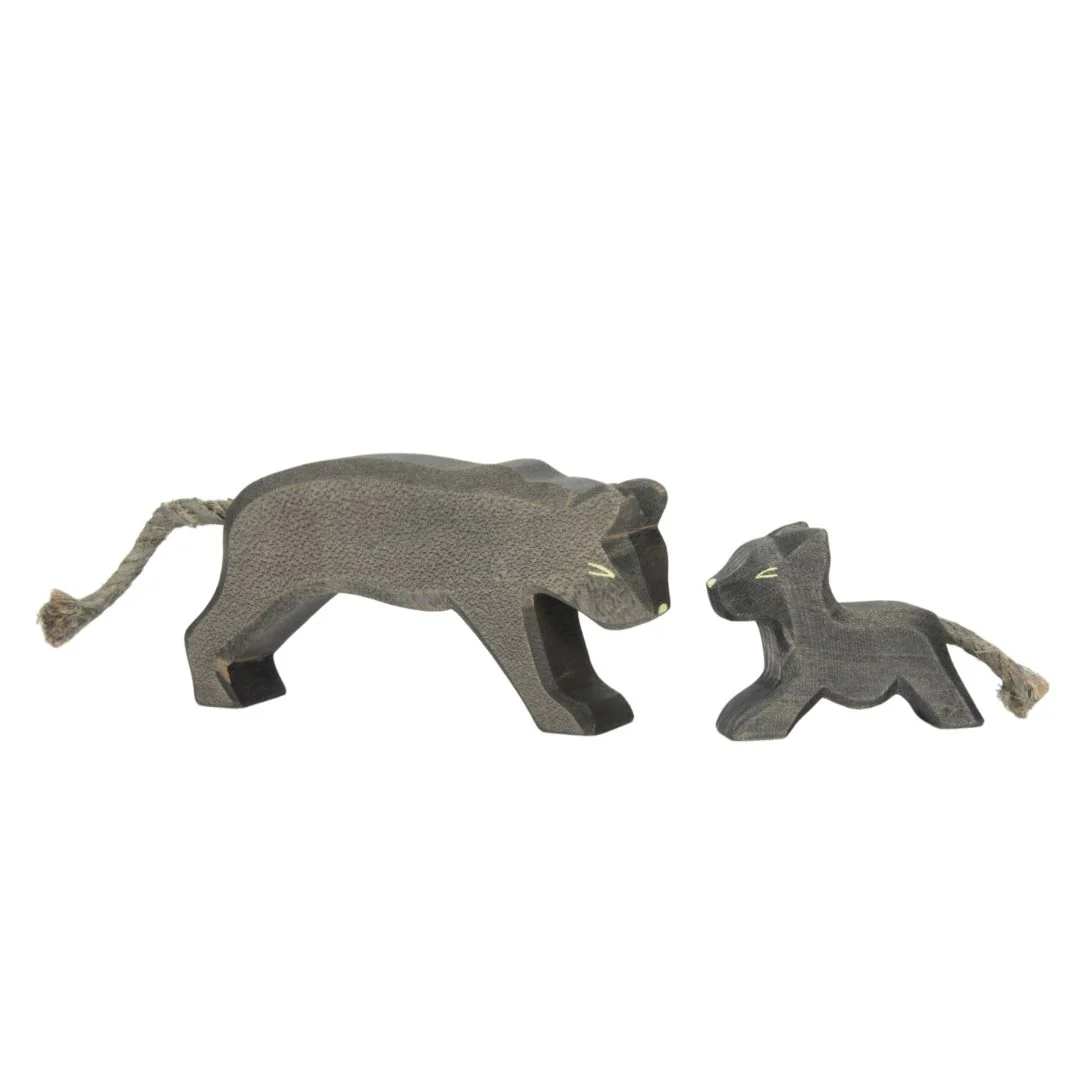Panther Small Running by Ostheimer Toys - Image 2