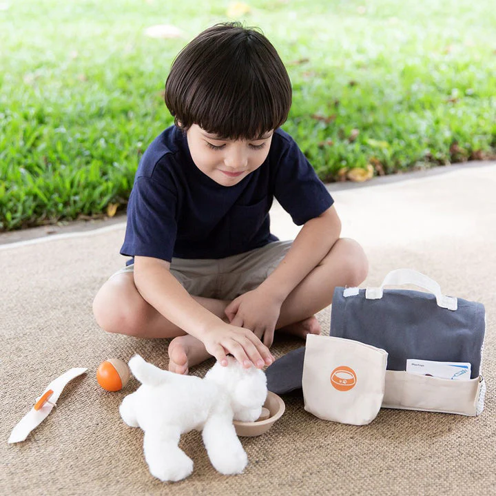 Pet Care Set by Plan Toys - Image 11