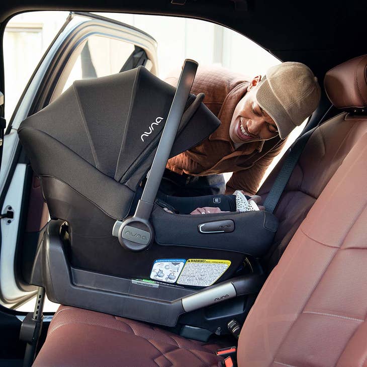 Pipa Aire Infant Car Seat with Pipa Series Base by Nuna - Image 3