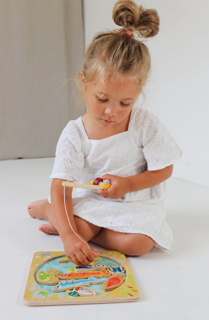 Pond Dipping Wooden Toy by Tender Leaf Toys - Image 3