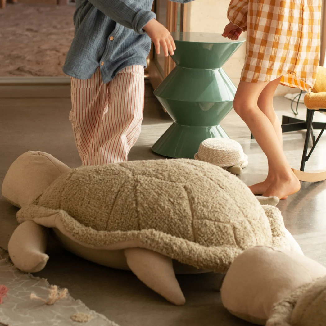 Pouf Mrs. Turtle by Lorena Canals - Image 2
