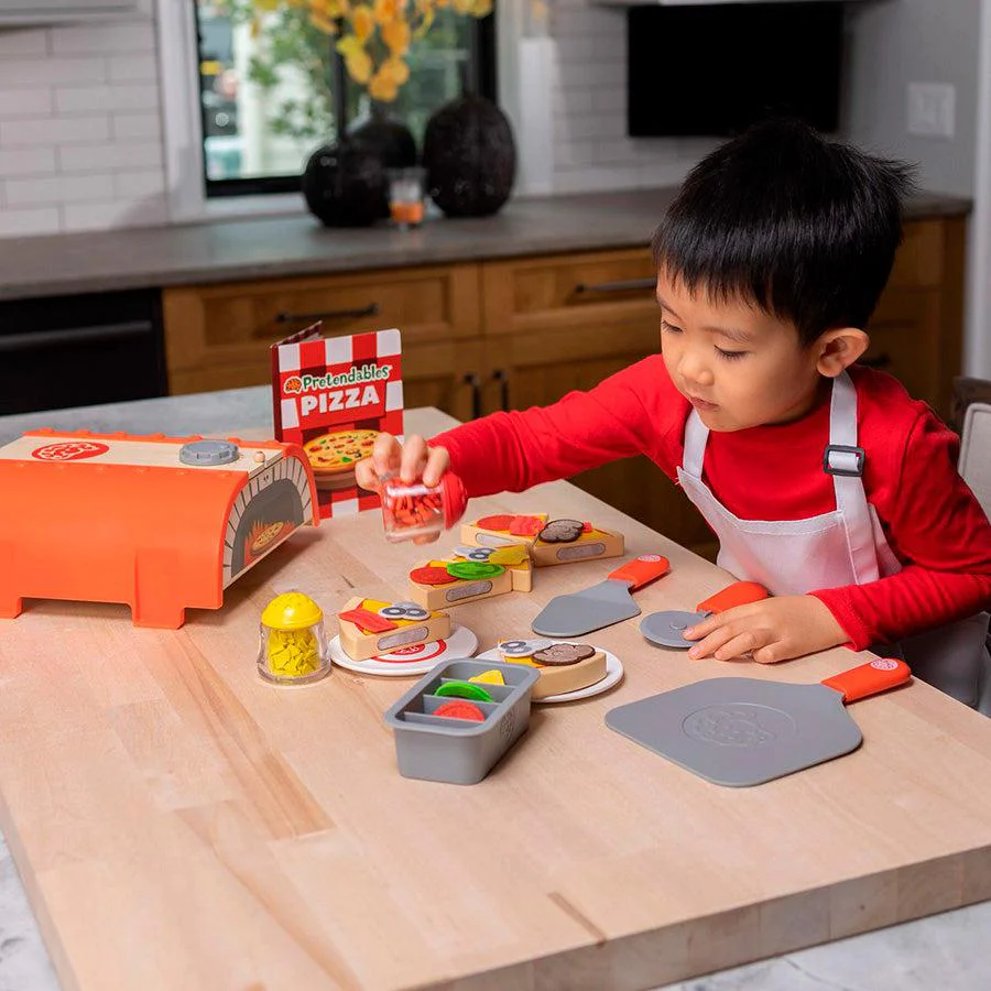Pretendables Backyard Pizza Oven Set by Fat Brain Toys - Image 6