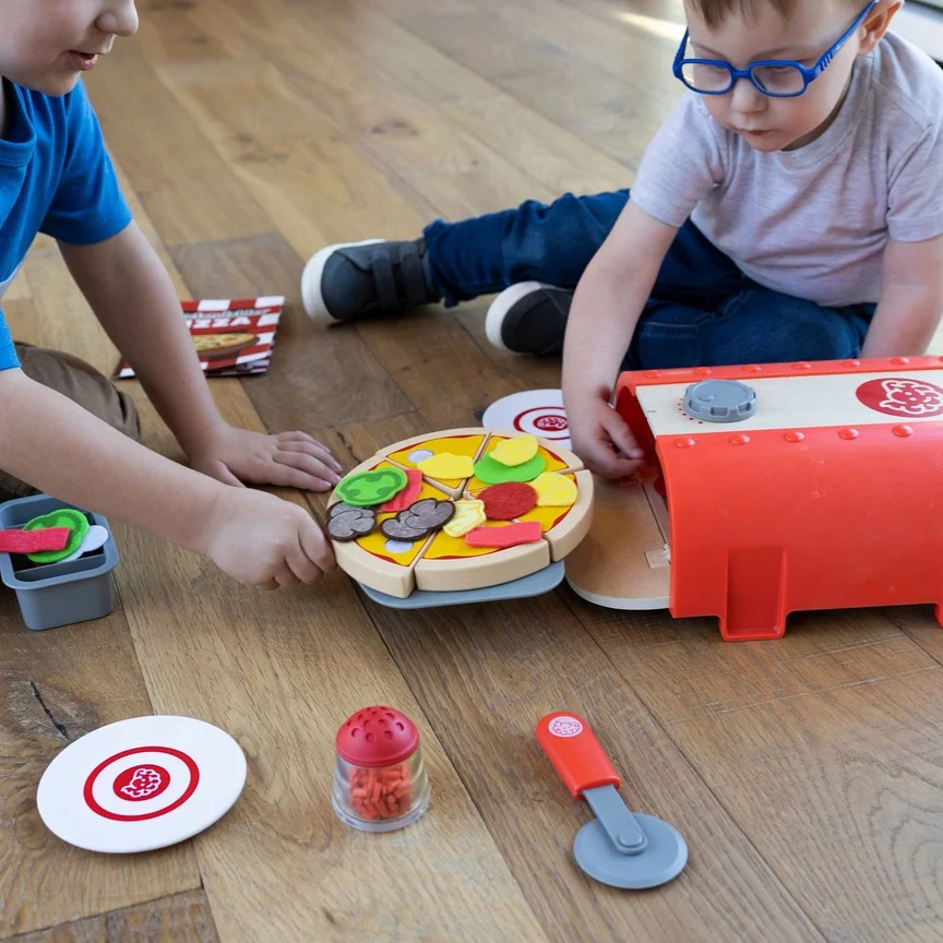 Pretendables Backyard Pizza Oven Set by Fat Brain Toys - Image 8