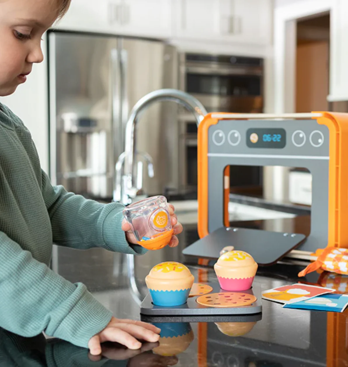 Pretendables Bakery Set by Fat Brain Toys - Image 4