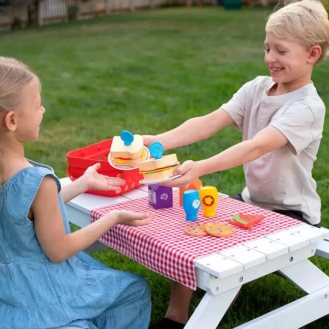 Pretendables Picnic Set by Fat Brain Toys - Image 9