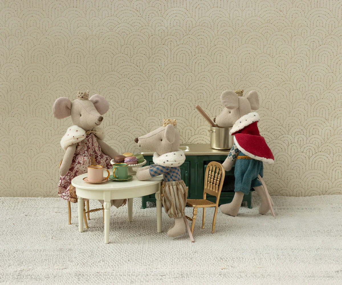 Prince Mouse, Big Brother - Ocher by Maileg - Image 2