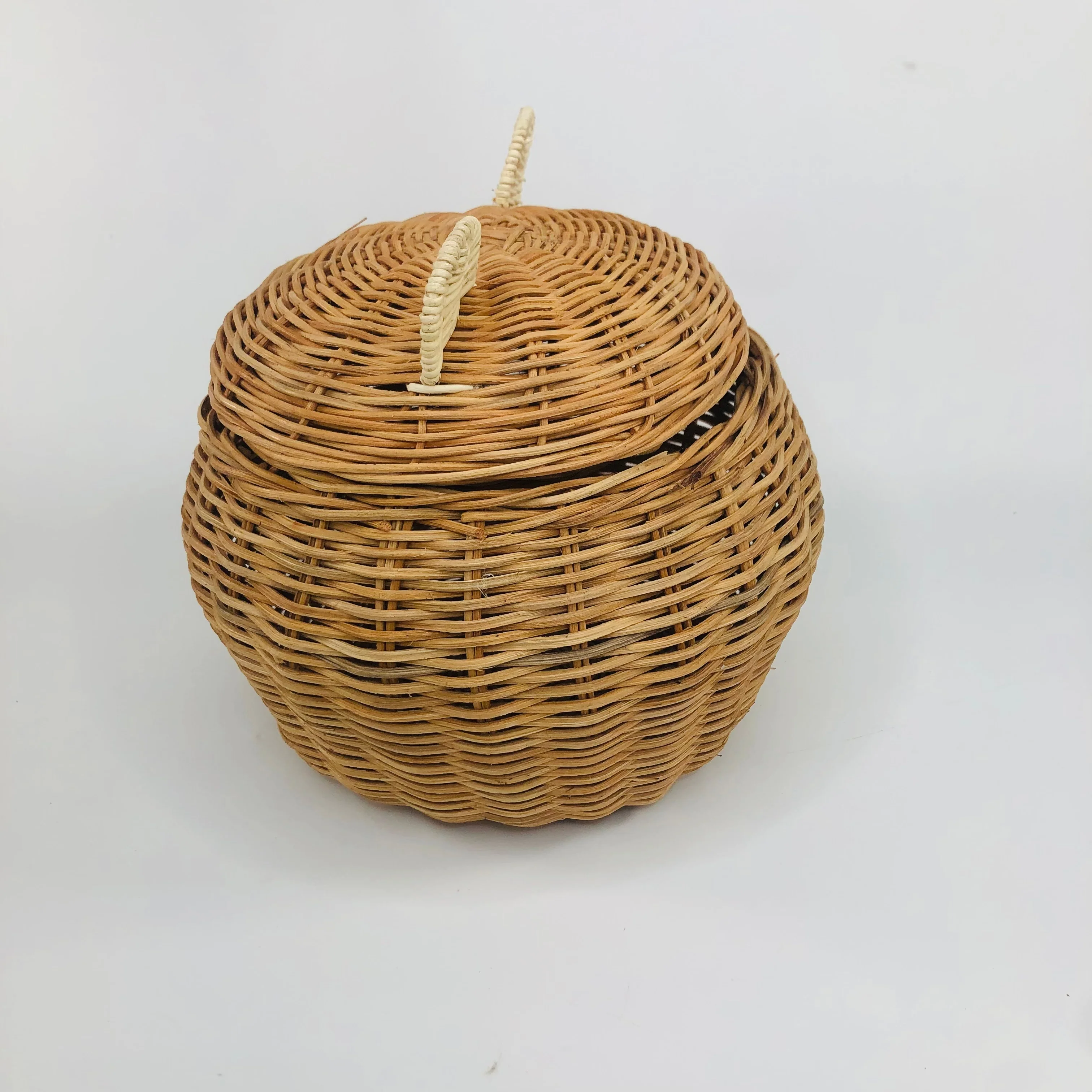 Rattan Bear Storage Basket by EcoFreax - Image 3