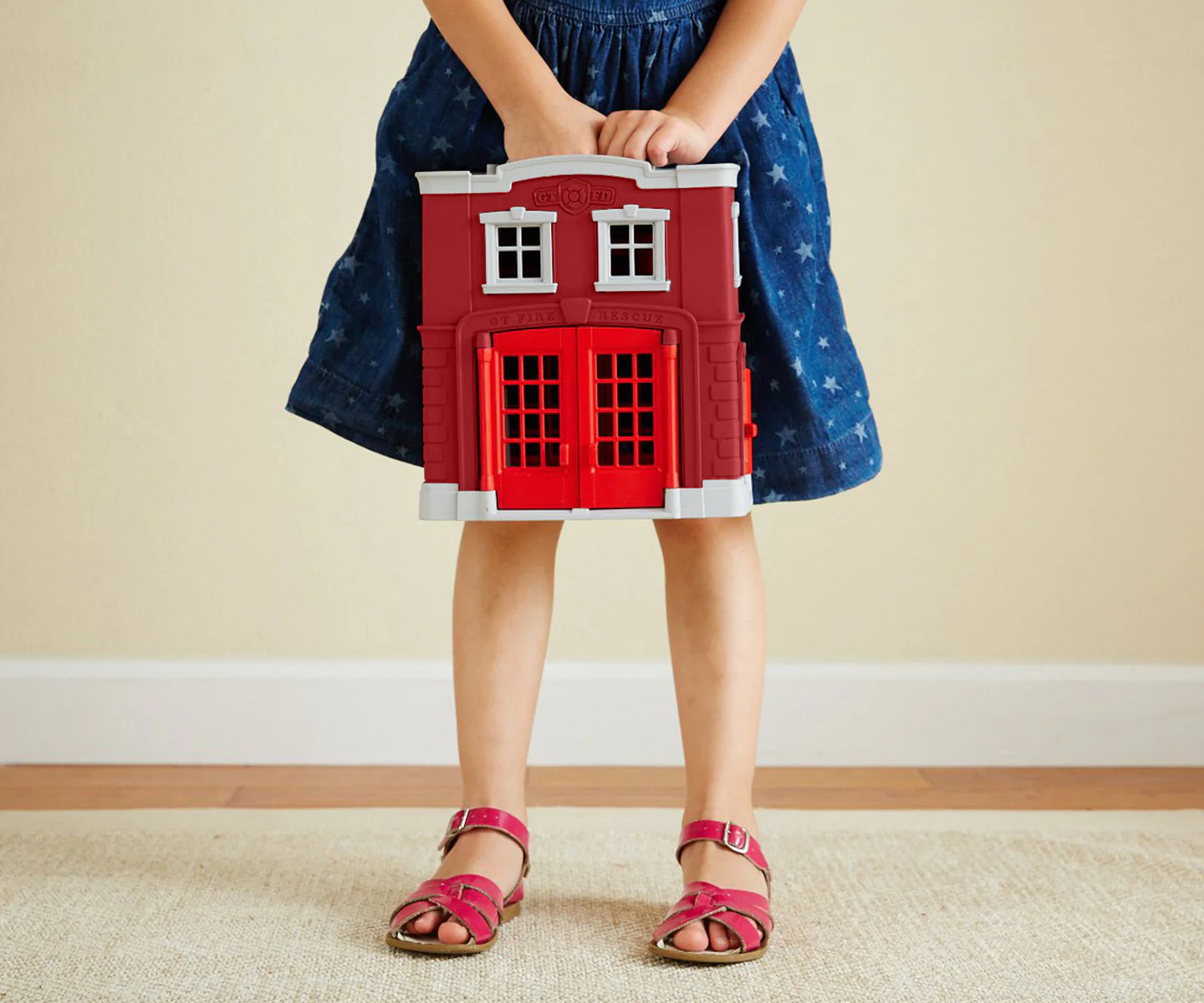 Recycled Fire Station Play Set by Green Toys - Image 5