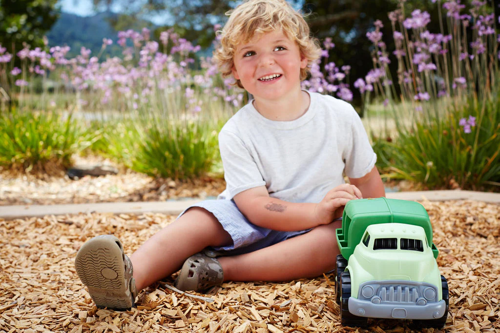Recycled Recycling Truck by Green Toys - Image 4