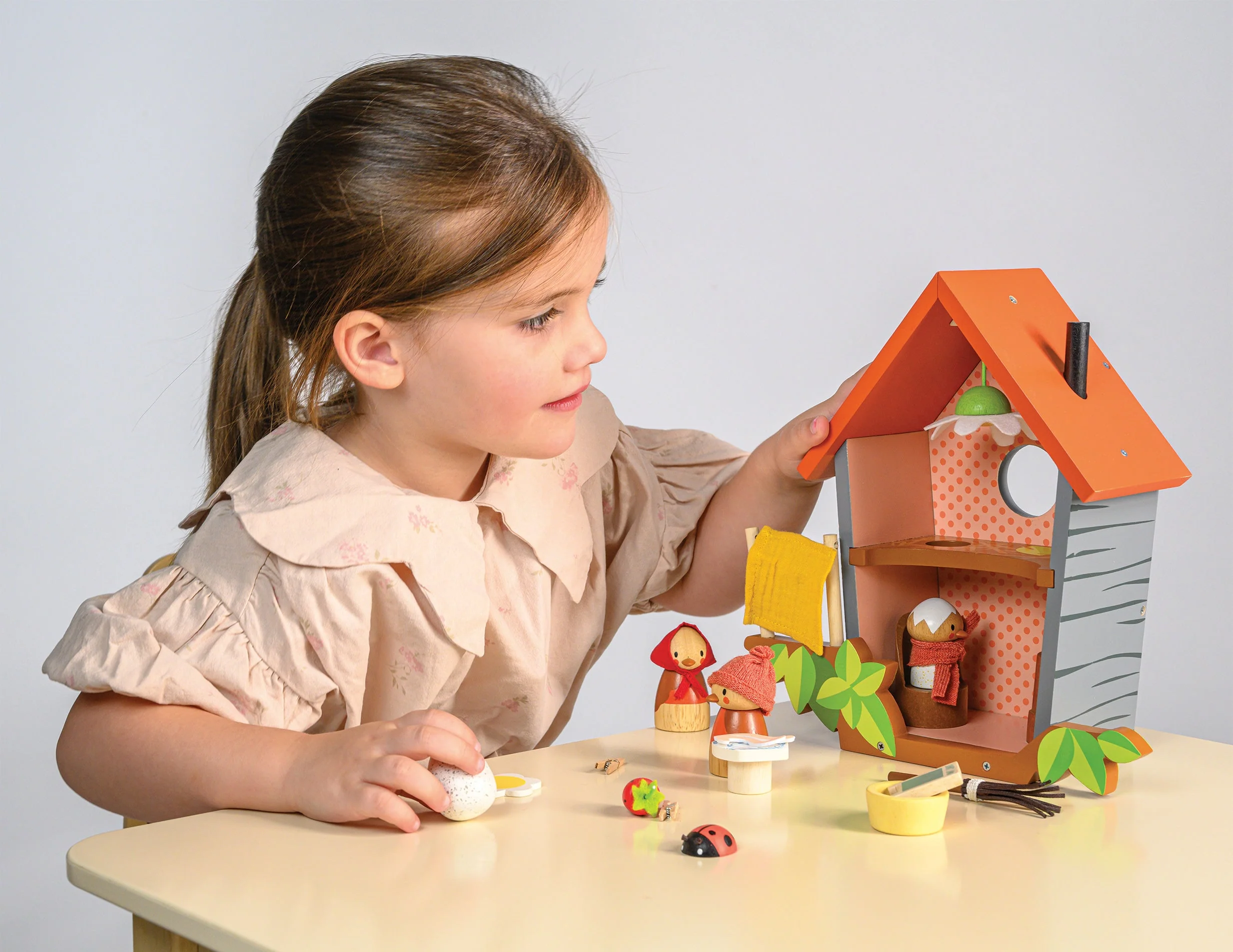 Robin's Nest Box by Tender Leaf Toys - Image 2