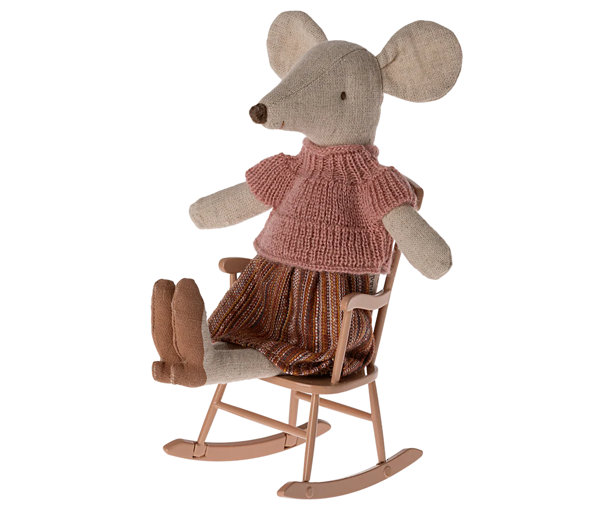 Rocking Chair, Mouse - Dark Powder by Maileg - Image 5