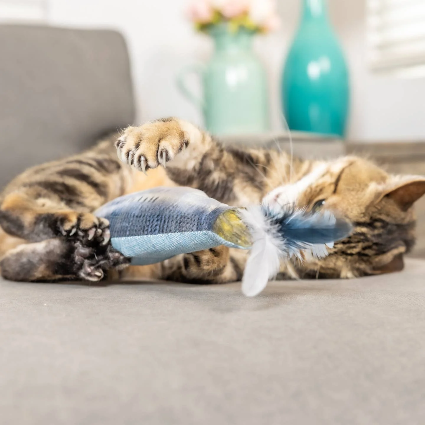 Sardine Kicker Cat Toy by Huxley & Kent - Image 3