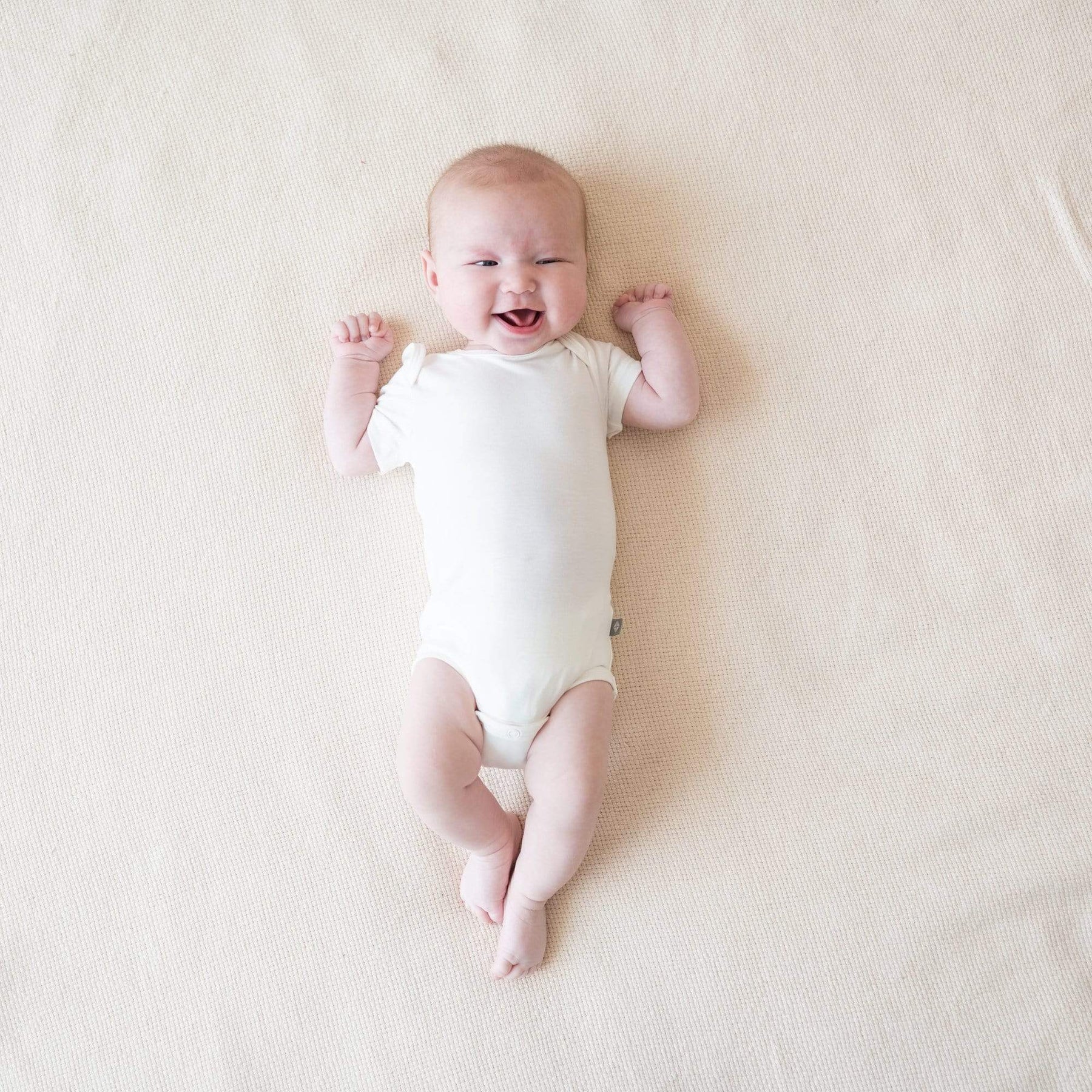 Short Sleeve Bodysuit - Cloud by Kyte Baby - Image 3
