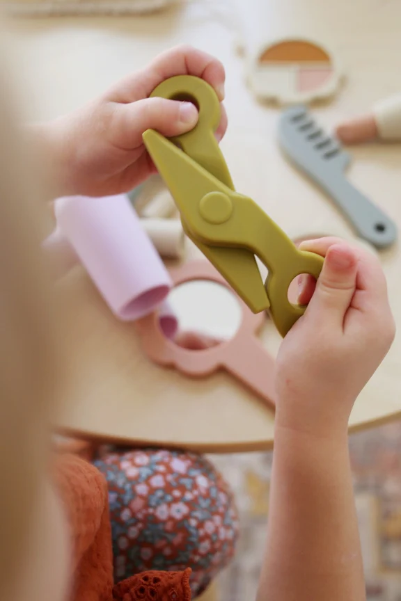 Silicone Hair and Makeup Playset by Marlowe & Co - Image 6