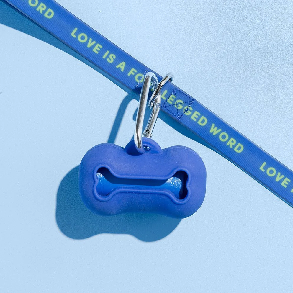 Silicone Poo Bag by Gummi Pets - Image 2