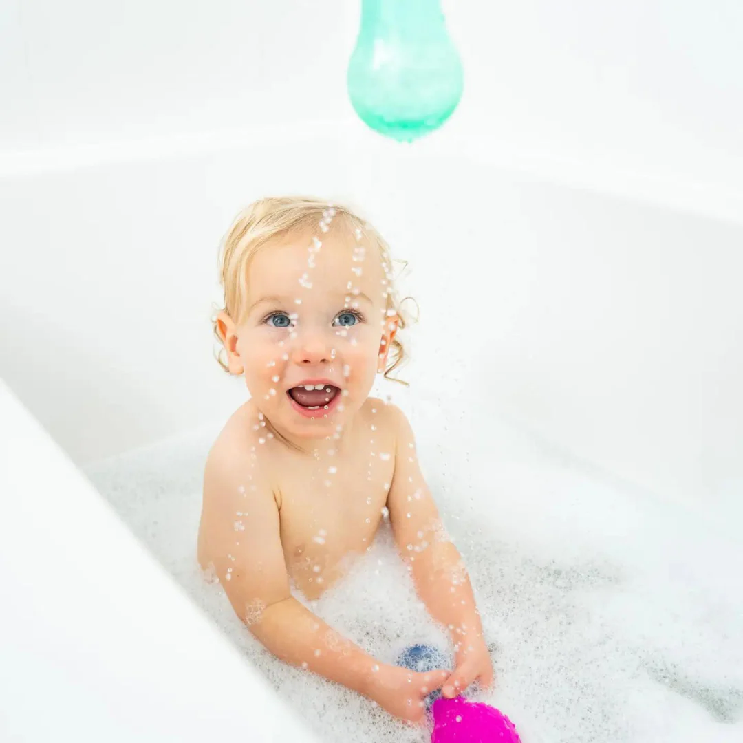 Skwooshlz Water Squeeze Bulbs by Mobi Games - Image 6