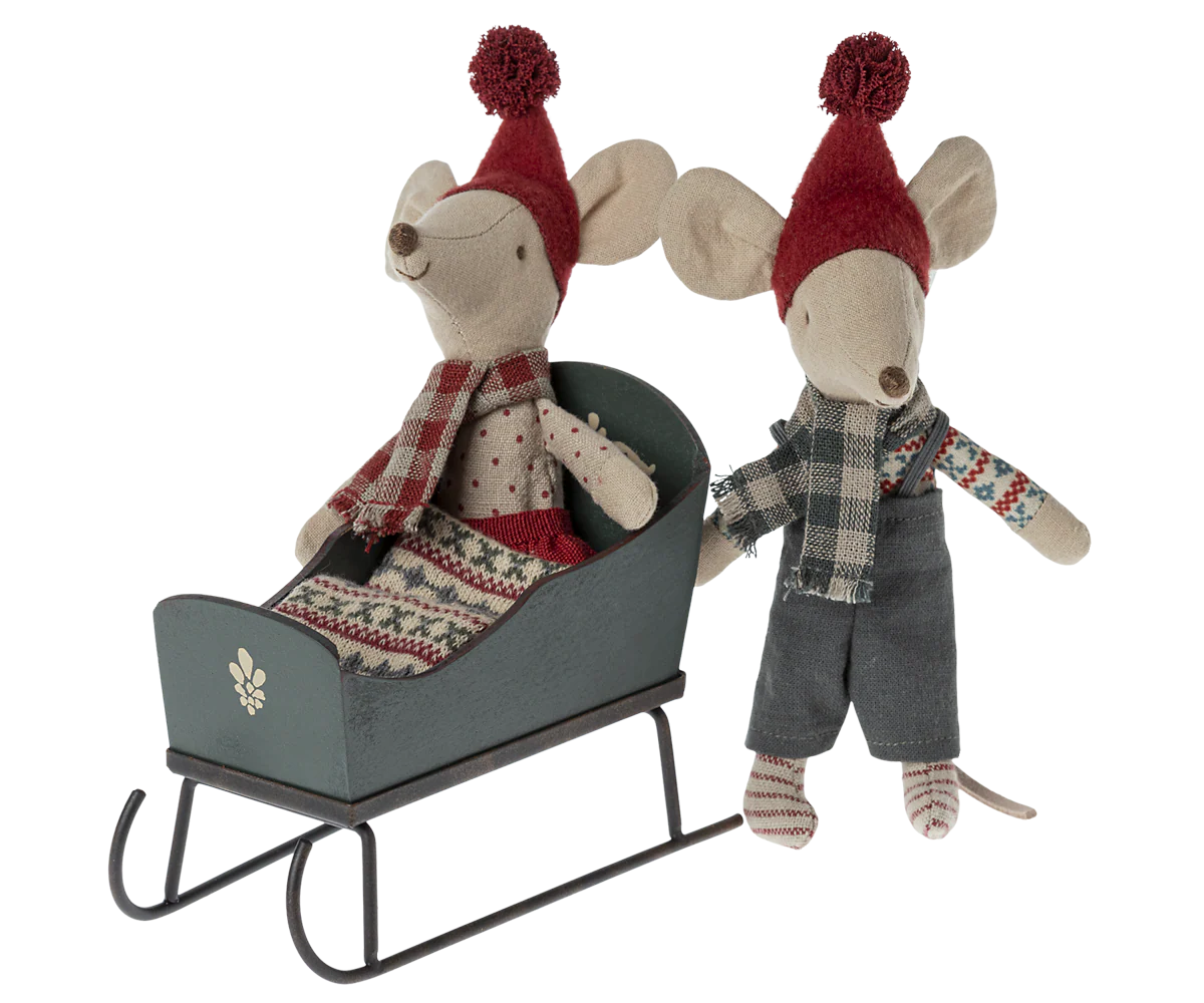 Sleigh Mouse by Maileg - Image 3