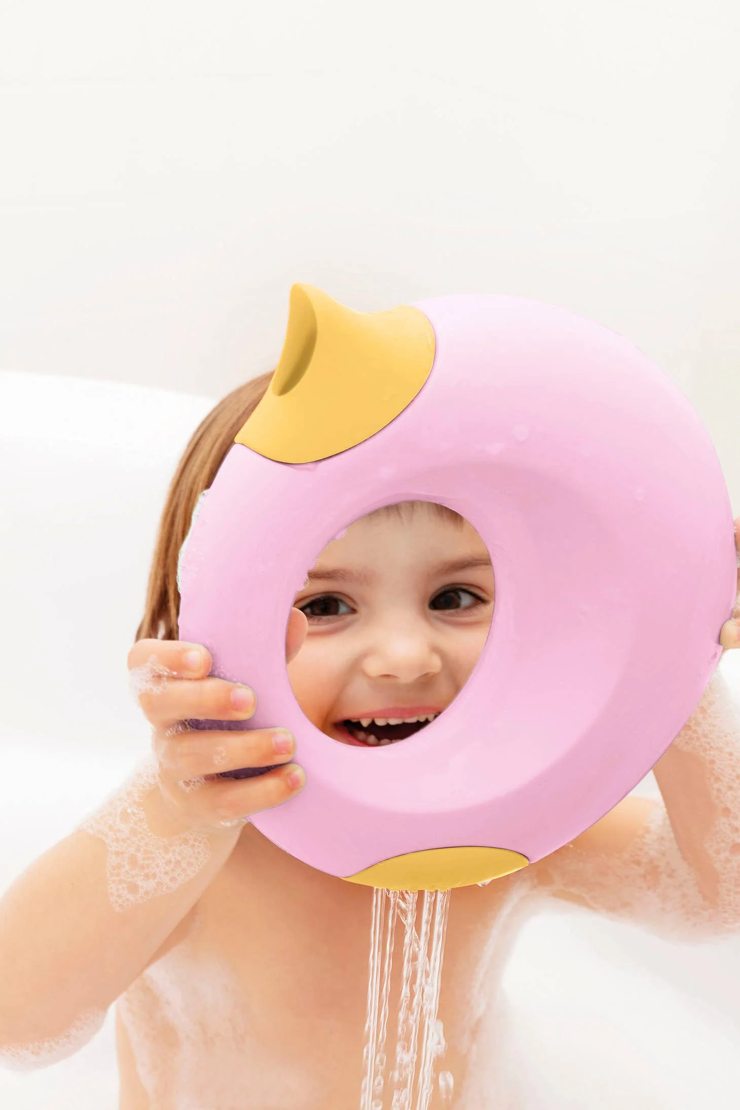 Small Cana Watering Can - Banana Pink by Quut Toys - Image 3