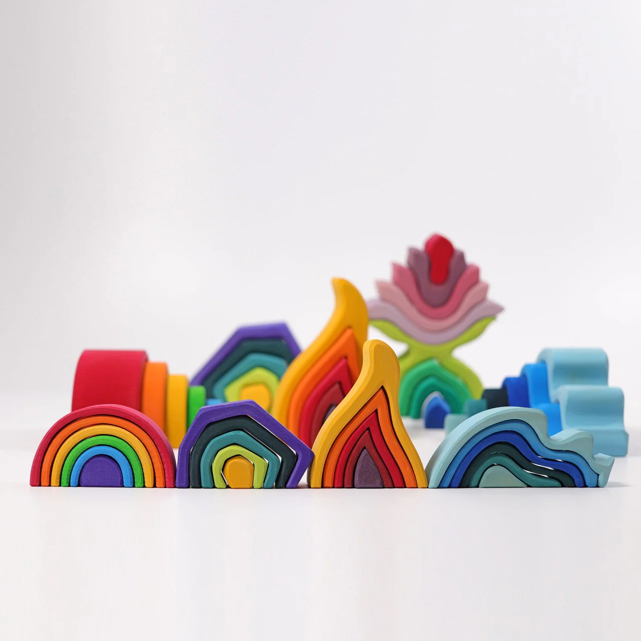 Small Rainbow by Grimm's - Image 8