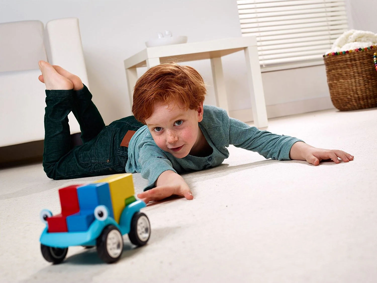 Smart Car 5x5 Wooden Puzzle Game by Smart Toys and Games - Image 2
