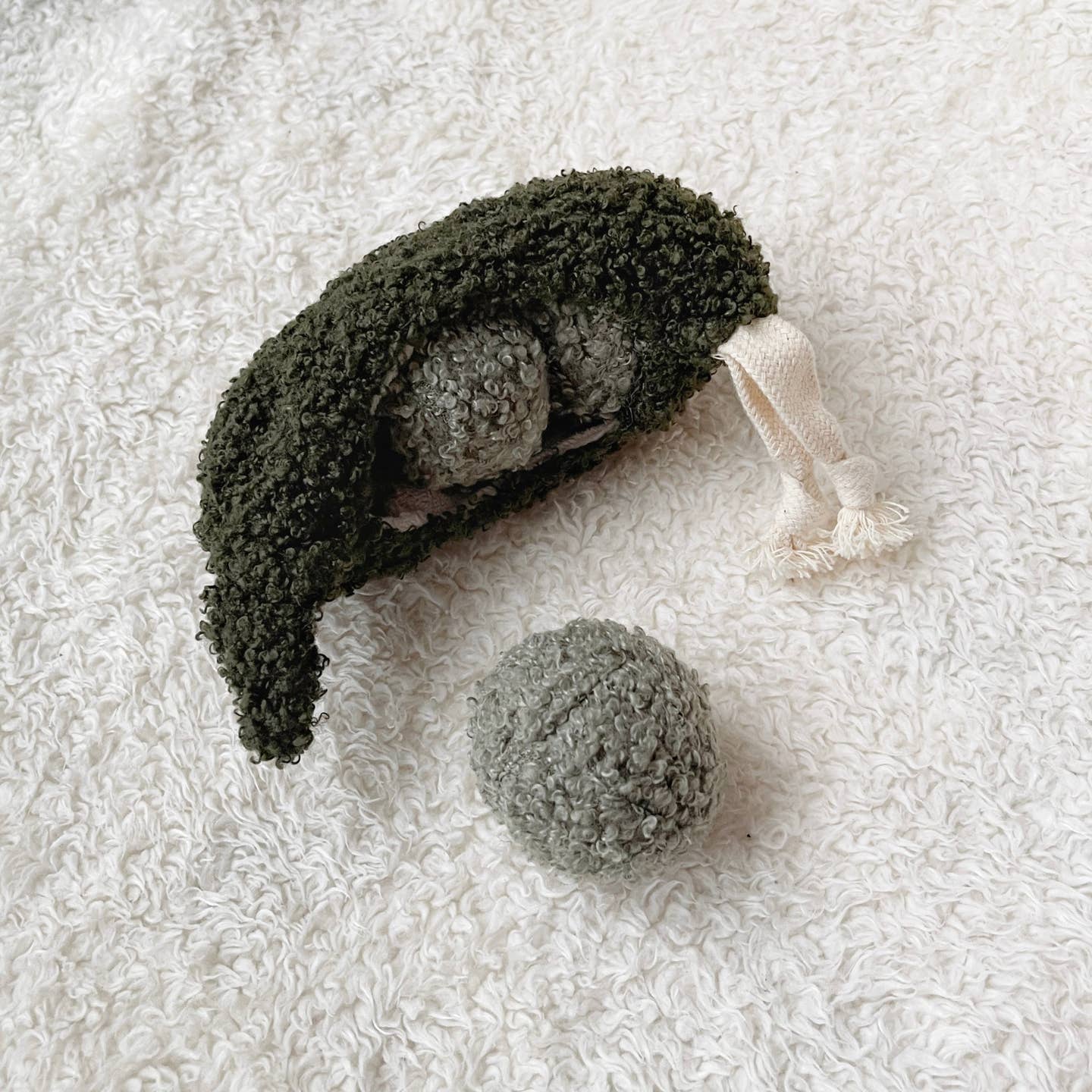 Snow Pea Handheld Rattle - Activity Friend by Little Lamb Kind - Image 3