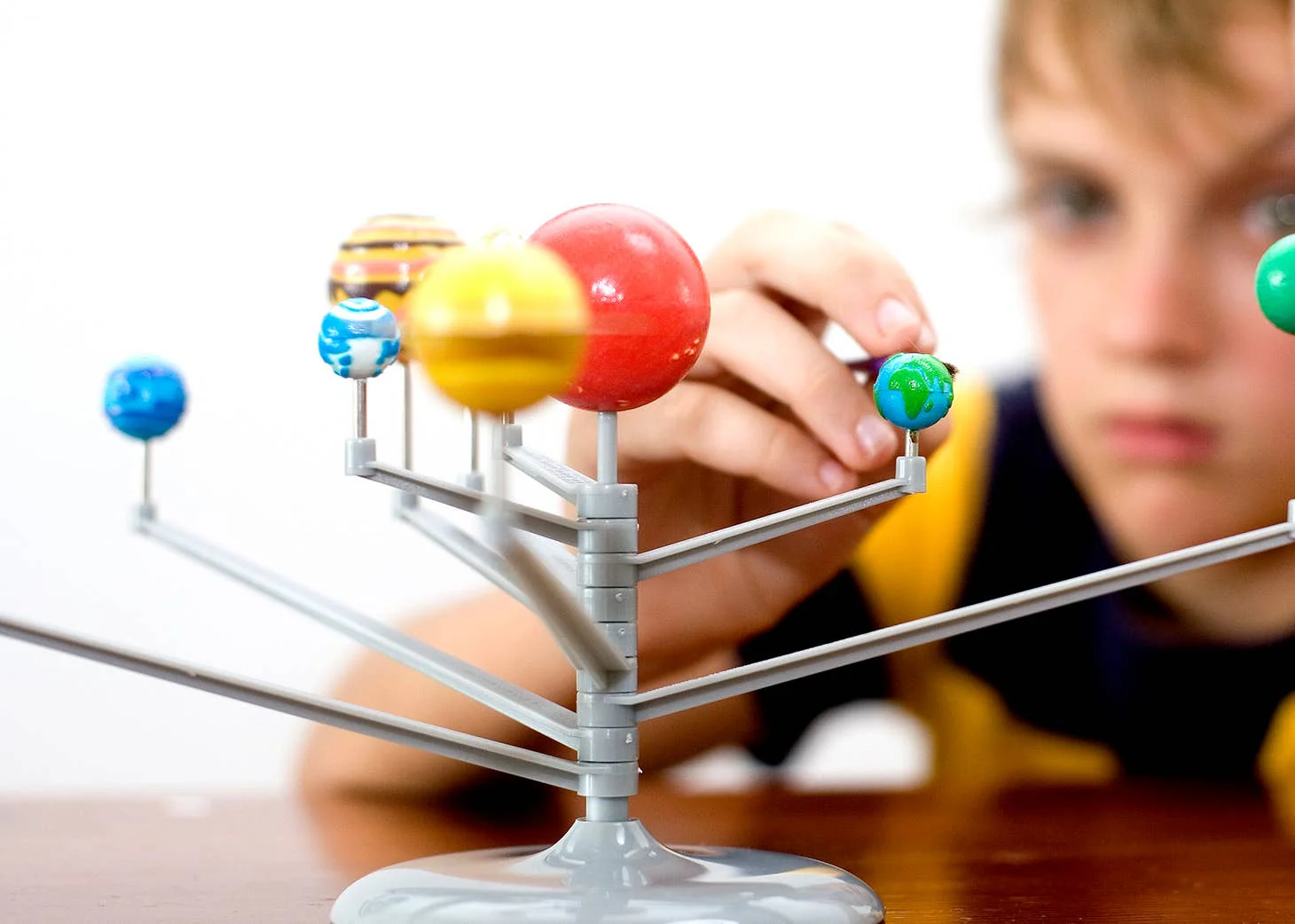Solar System Planetarium Kit by KidzLabs/Toysmith - Image 4
