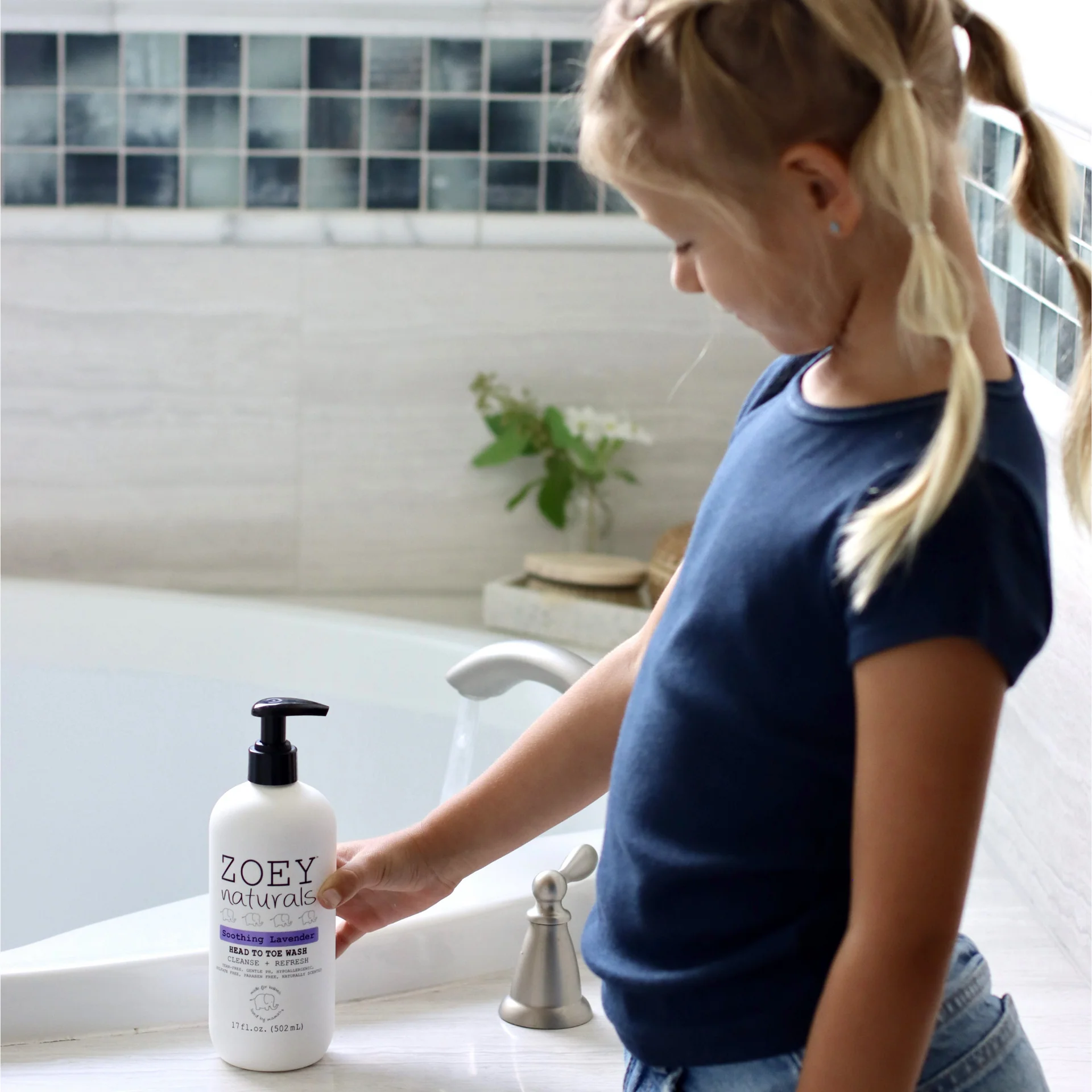 Soothing Lavender Head to Toe Wash by Zoey Naturals - Image 2
