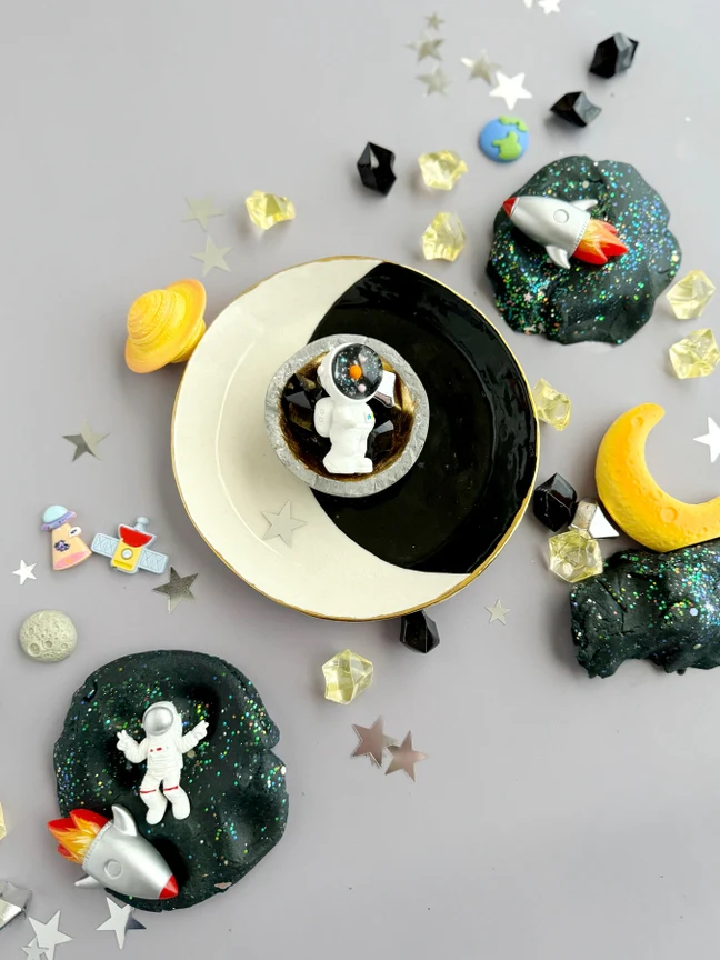 Space Sensory Play Dough Kit by Earth Grown KidDoughs - Image 3