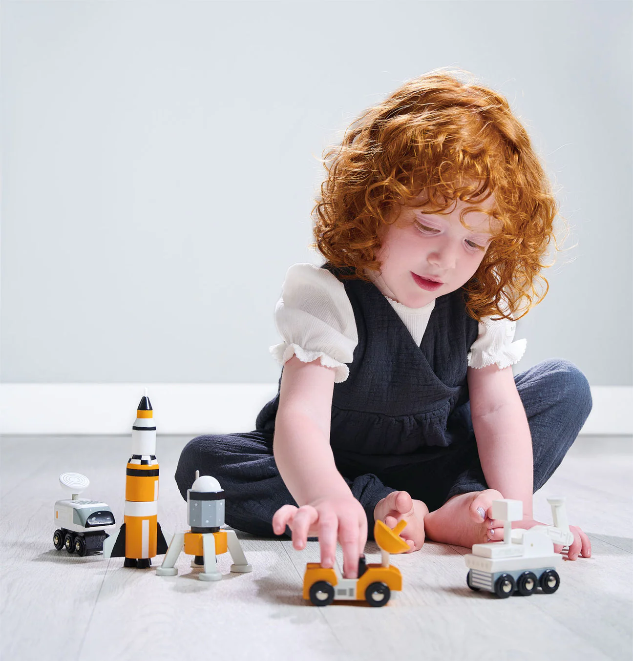 Space Voyager Set by Tender Leaf Toys - Image 5