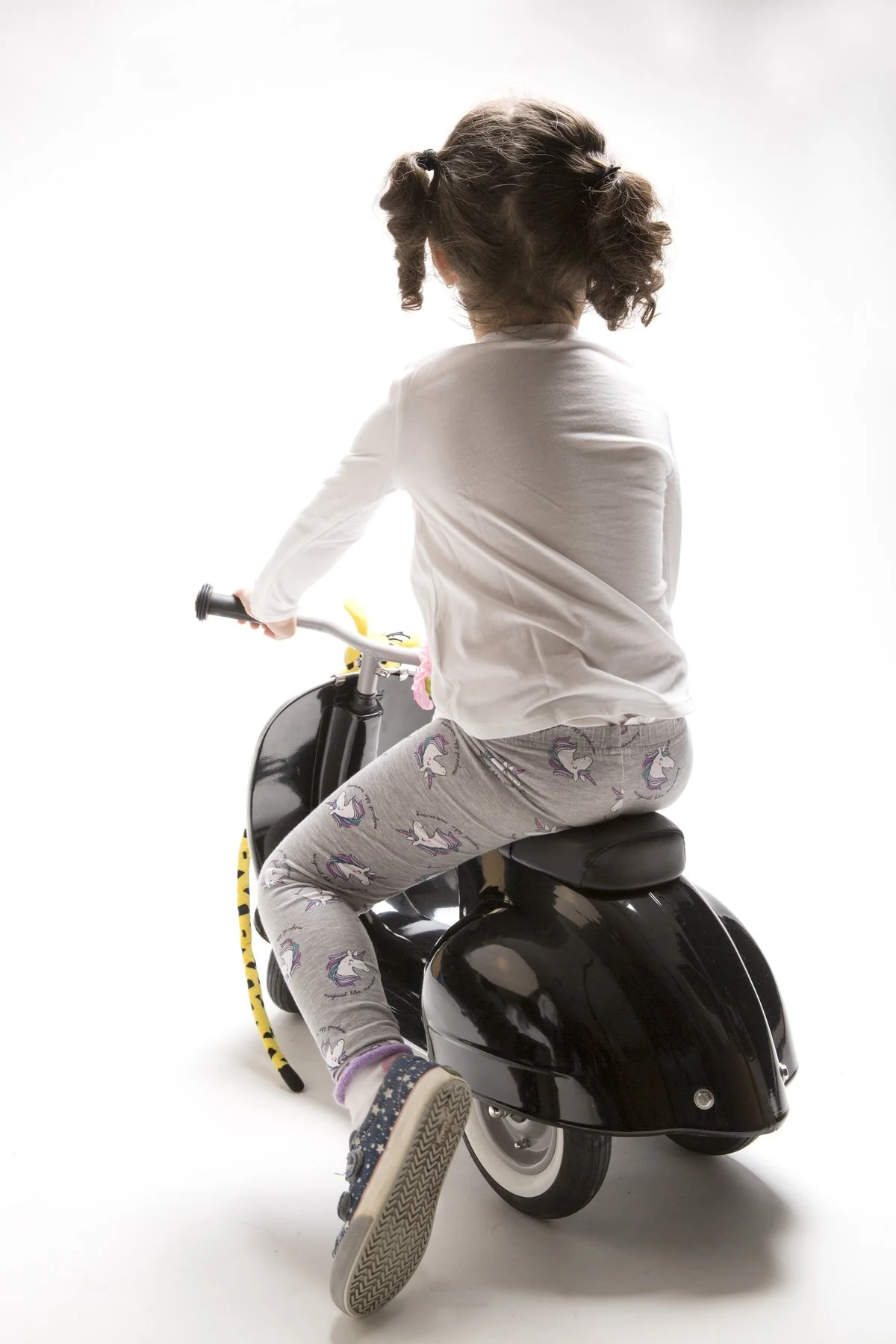 Special Primo Ride-On Toy by Ambosstoys - Image 8