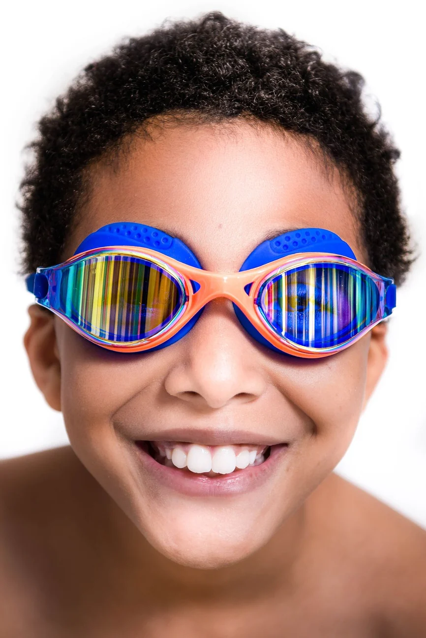 Sports Stadium Swim Goggles by Bling2o - Image 4