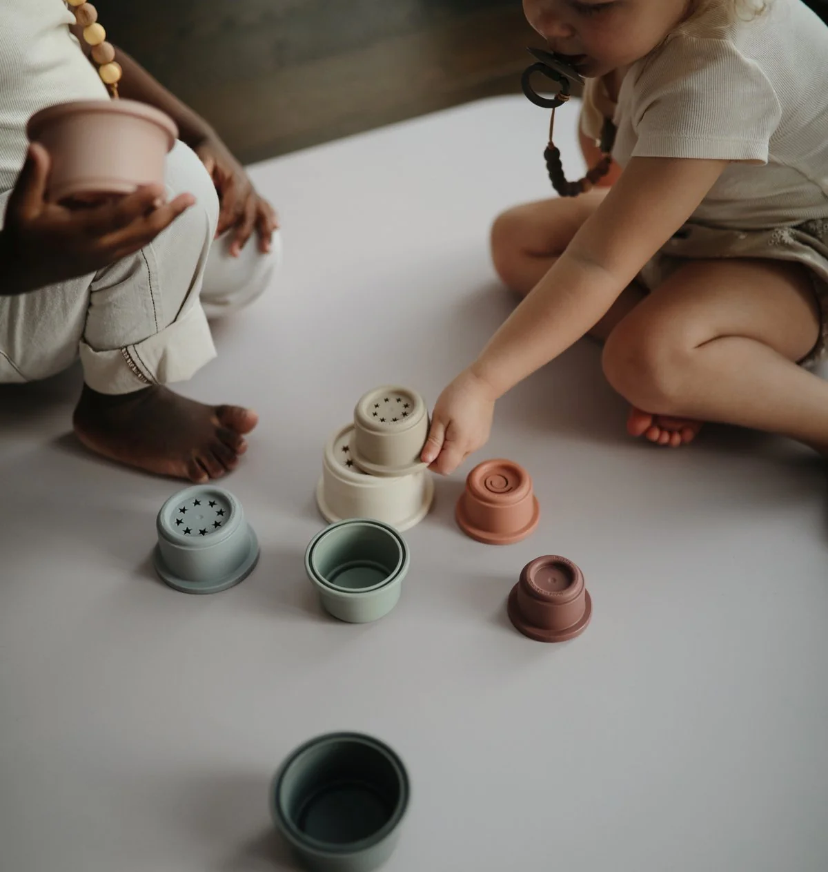 Stacking Cups by Mushie & Co - Image 10