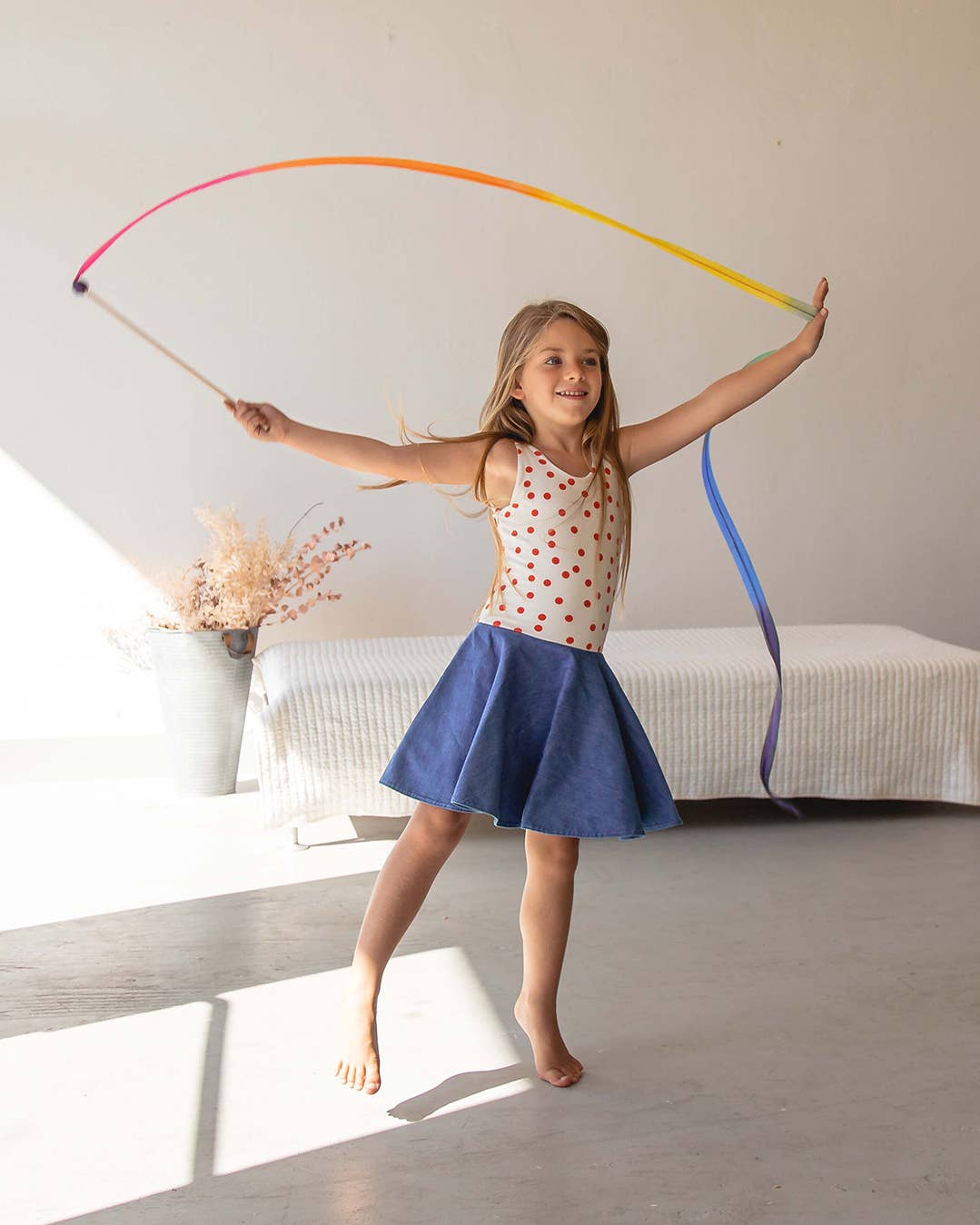 Streamer Wand - Rainbow by Sarah's Silks - Image 2