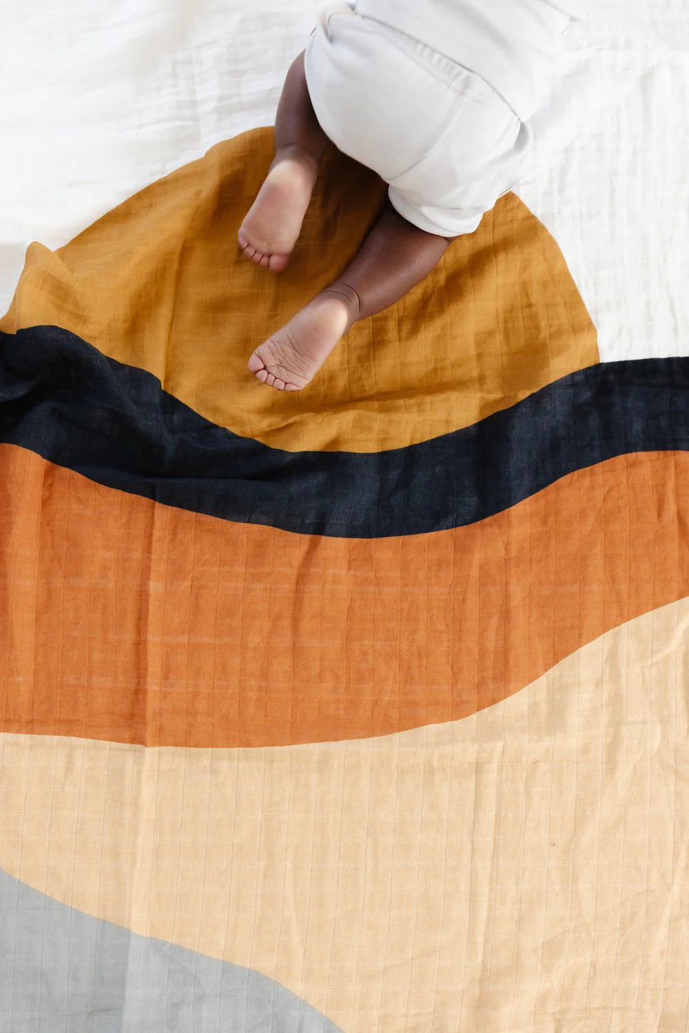 Sunset Swaddle by Clementine Kids - Image 2