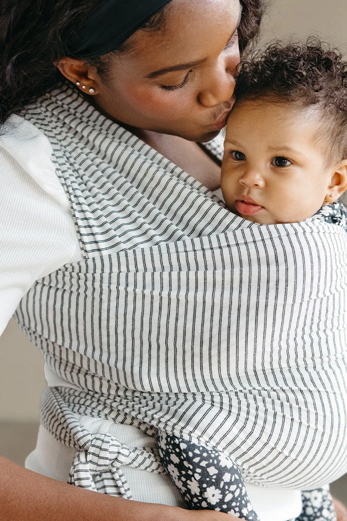 The Wrap - Black Pinstripe by Solly Baby - Image 2