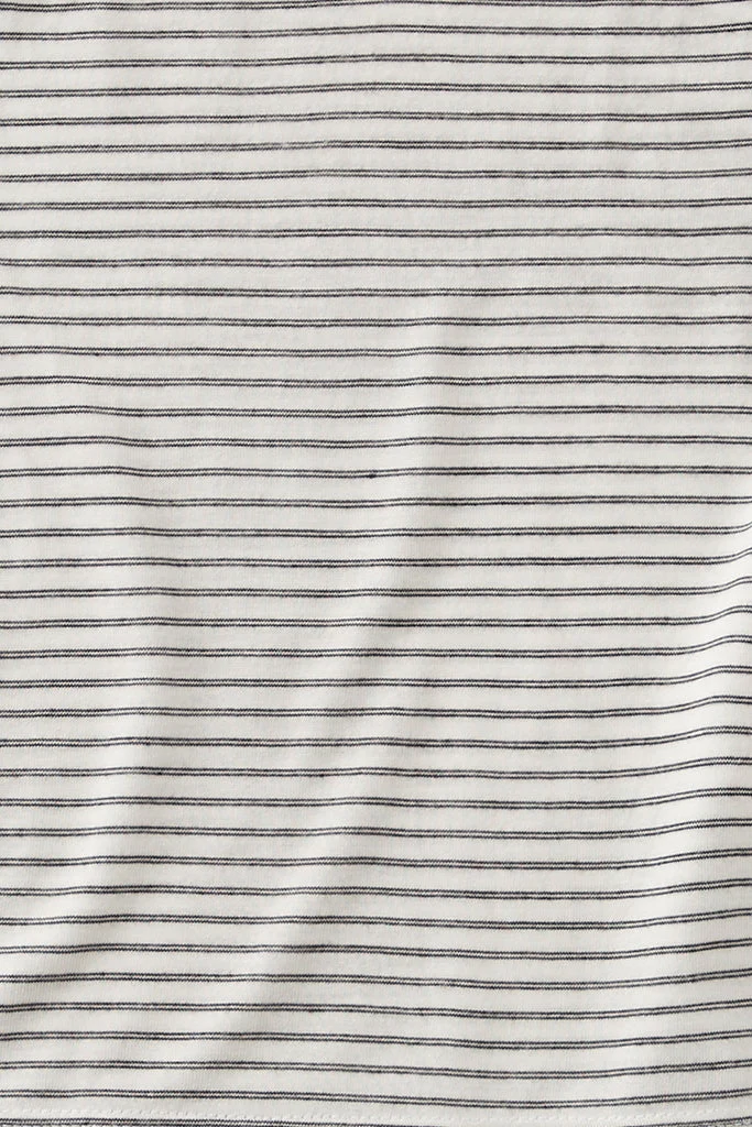 The Wrap - Black Pinstripe by Solly Baby - Image 6